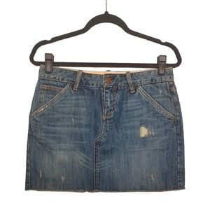 X2 Light Distressed Raw Hem Medium Blue Wash Denim Jean Mini Skirt 4 (Small)